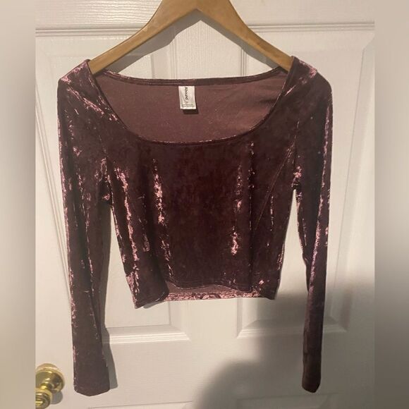 Abound long sleeve velvet crop top in mauve NWOT size m - Picture 1 of 3